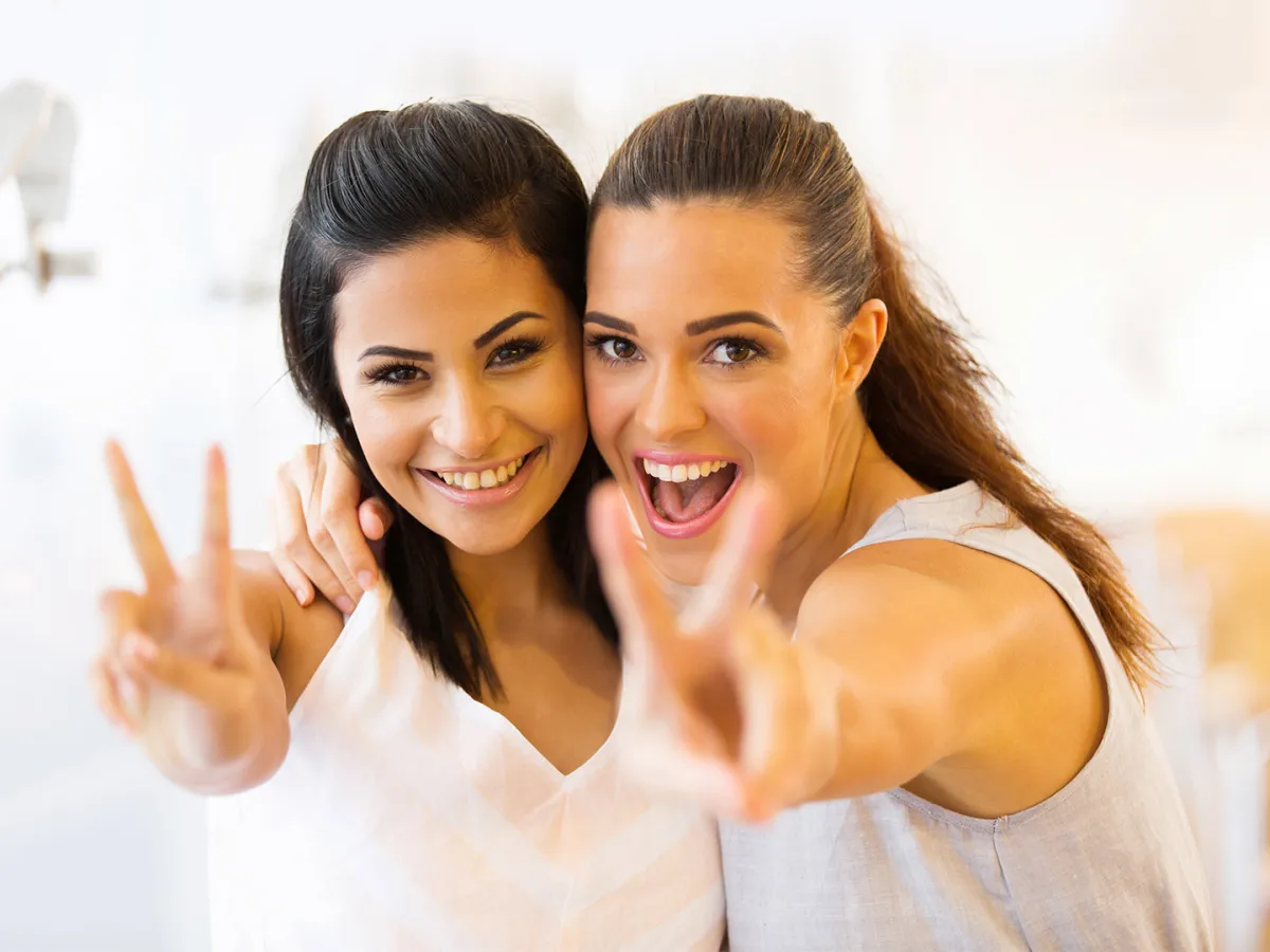 معنى الصداقة وأهميتها في حياتنا