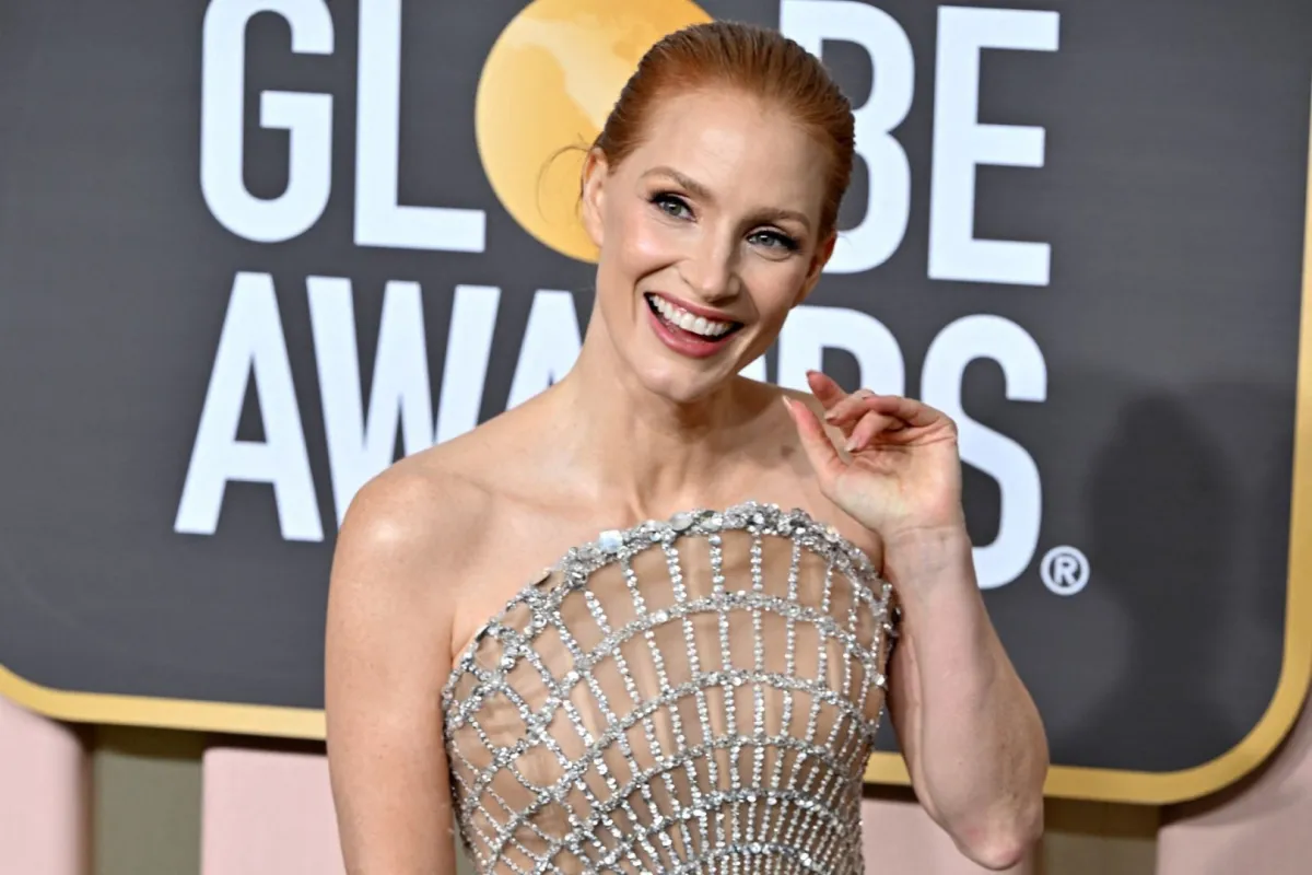 صيحات مكياج اعتمدتها النجمات في حفل جوائز الغولدن غلوب 2023