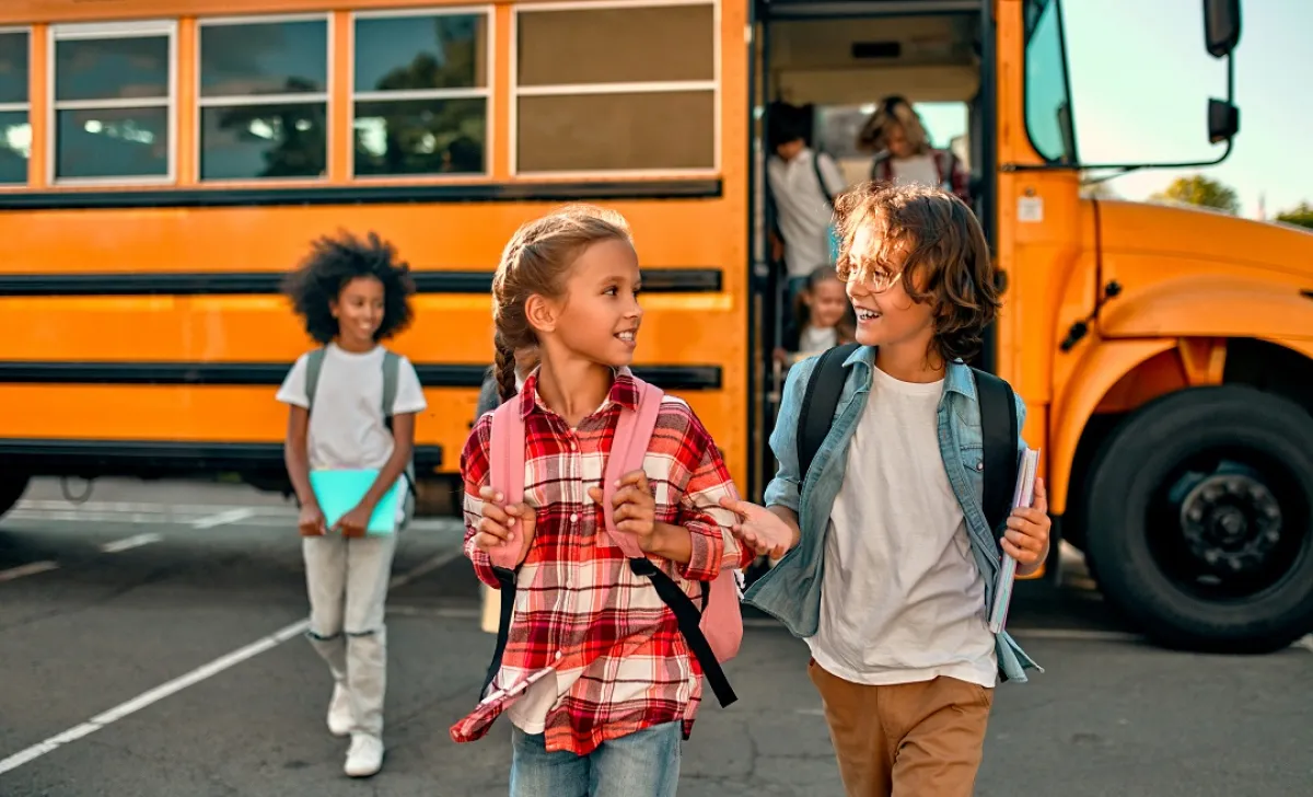 صورة تعبيرية عن الصداقة