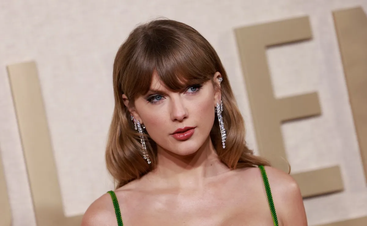 تايلور سويفت Taylor Swift في حفل جوائز غولدن غلوب (مصدر الصورة:  Michael TRAN / AFP)