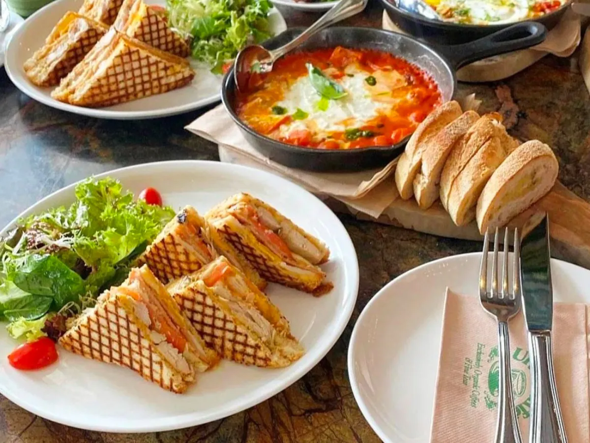 وجبات فطور مميزة في مطاعم الرياض