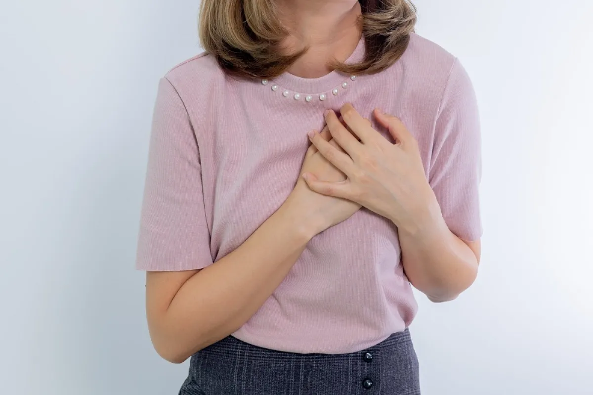 أعراض احتشاء عضلة القلب 