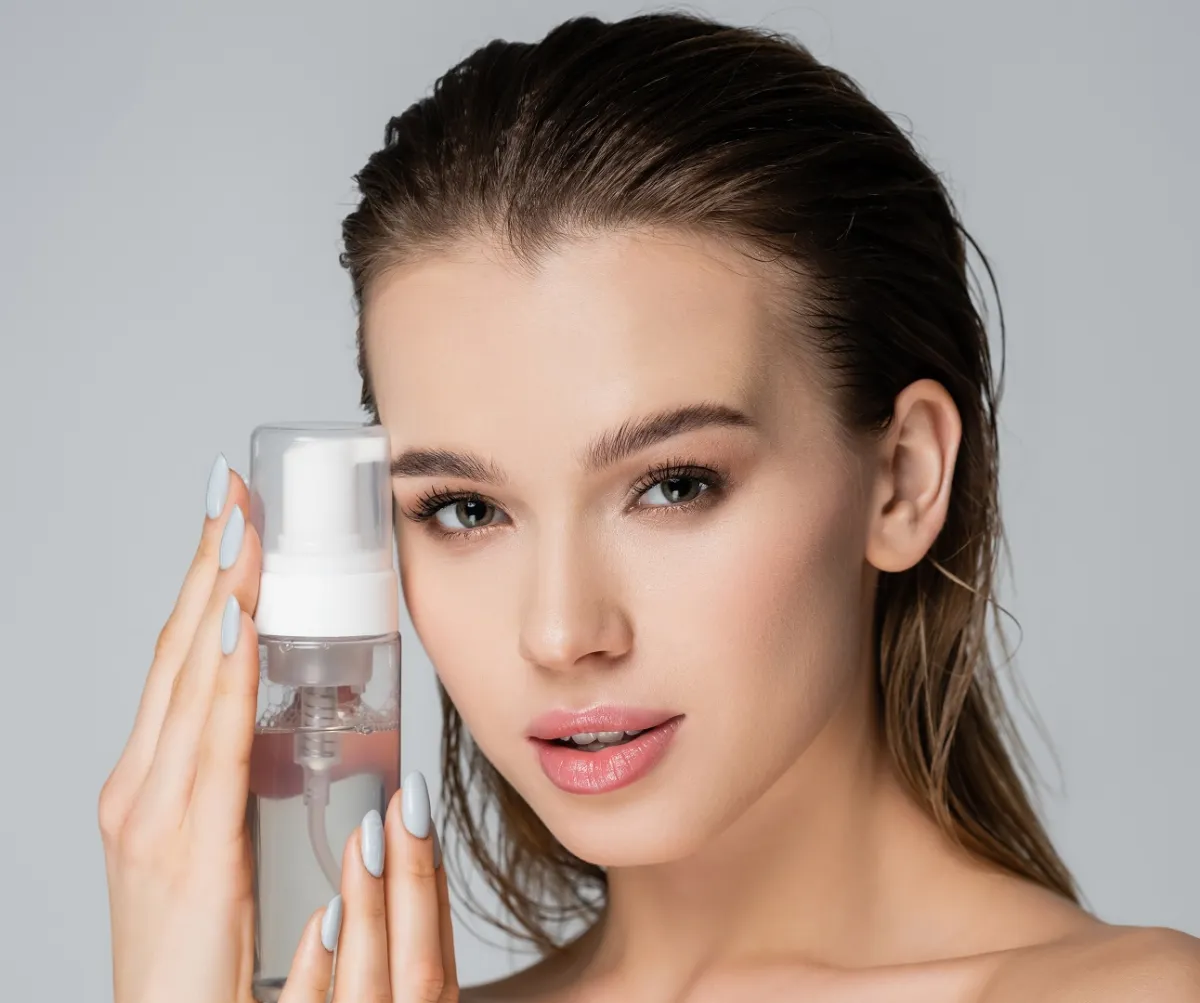 الفرق بين التونر وماء ميسيلار 