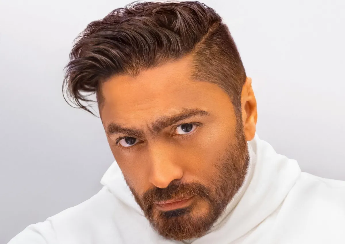 تامر حسني- الصورة من حسابه على فيسبوك