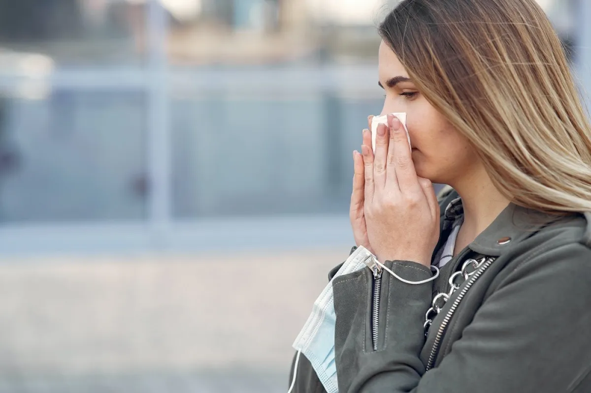 أسباب الكحة المستمرة بعد الشفاء من الزكام 