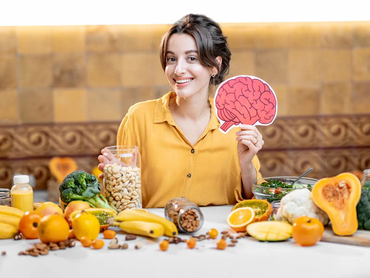 أطعمة تعزّز الصحة العقلية ووظائف المخّ وتقي من الزهايمر مع اختصاصية تغذية