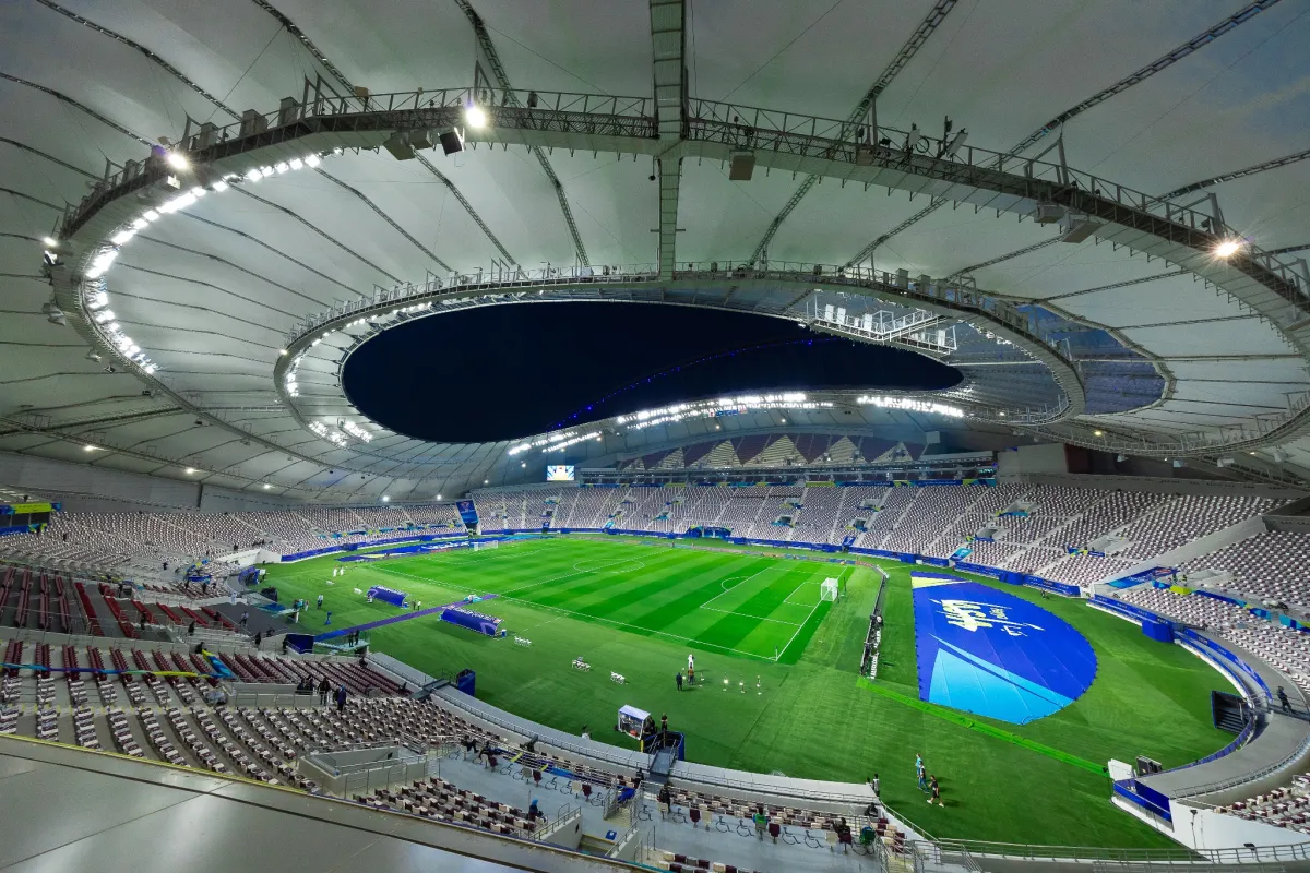 استاد خليفة الدولي 