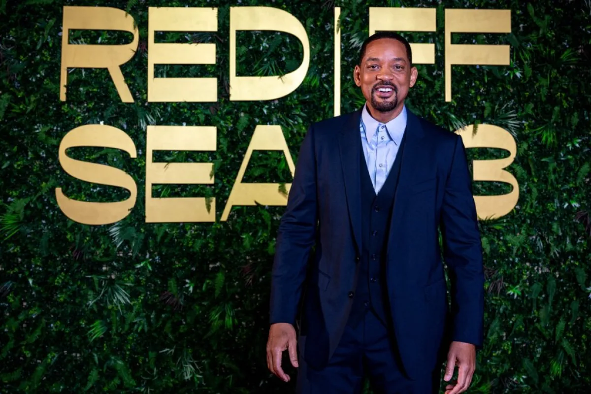 ويل سميث Will Smith في مهرجان البحر الأحمر السينمائي.. (مصدر الصورة: (Photo by Ammar ABD RABBO / Red Sea Film Festival / AFP)