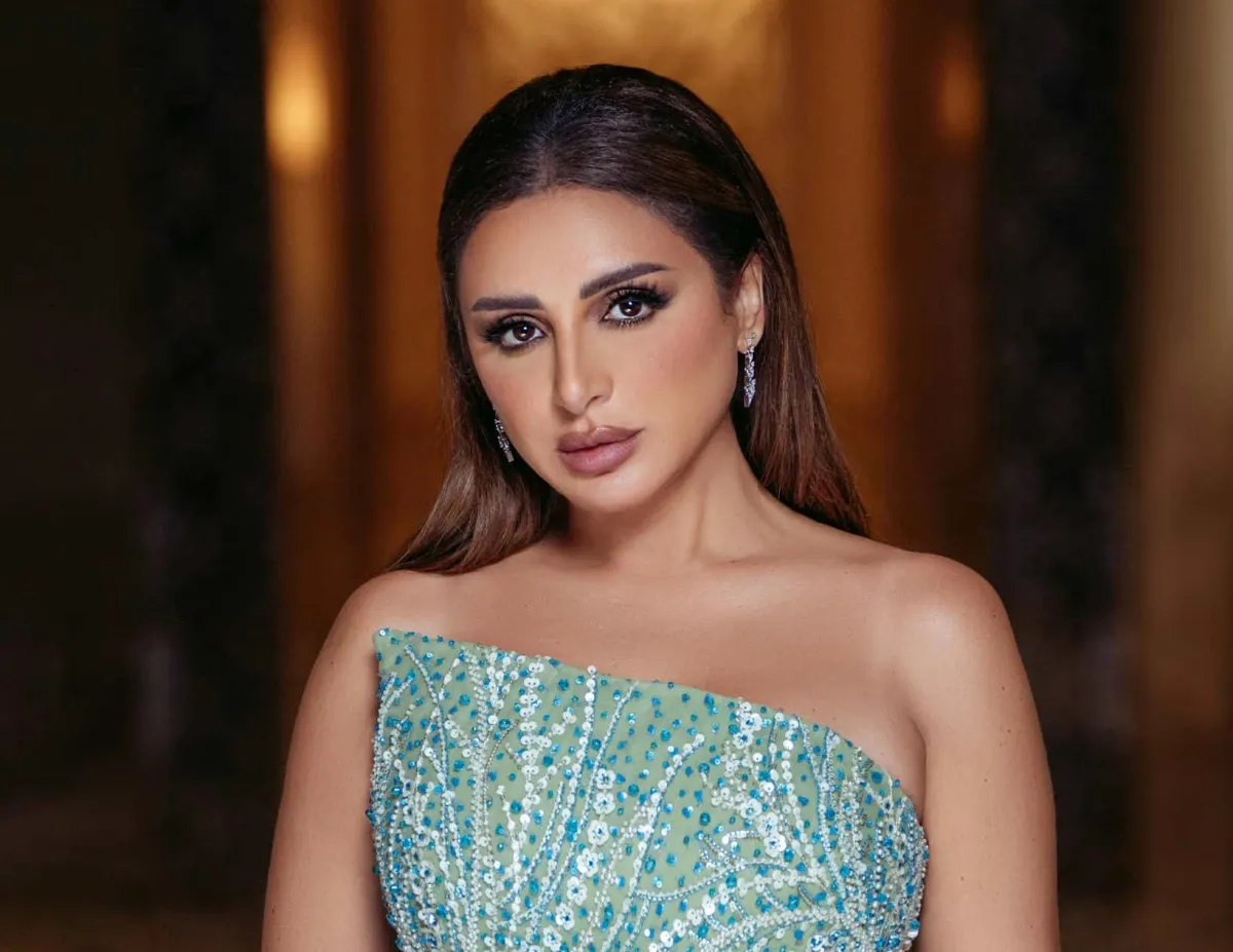 الصورة من صفحة أنغام على الفيس بوك