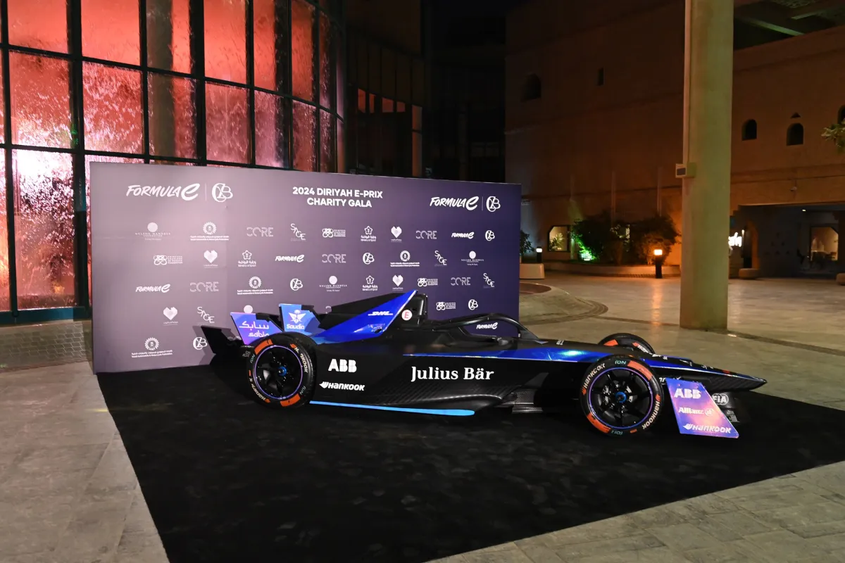 الفورمولا إي: حفل العشاء السنوي يجمع تبرعات بقيمة 1.8 مليون دولار في الرياض