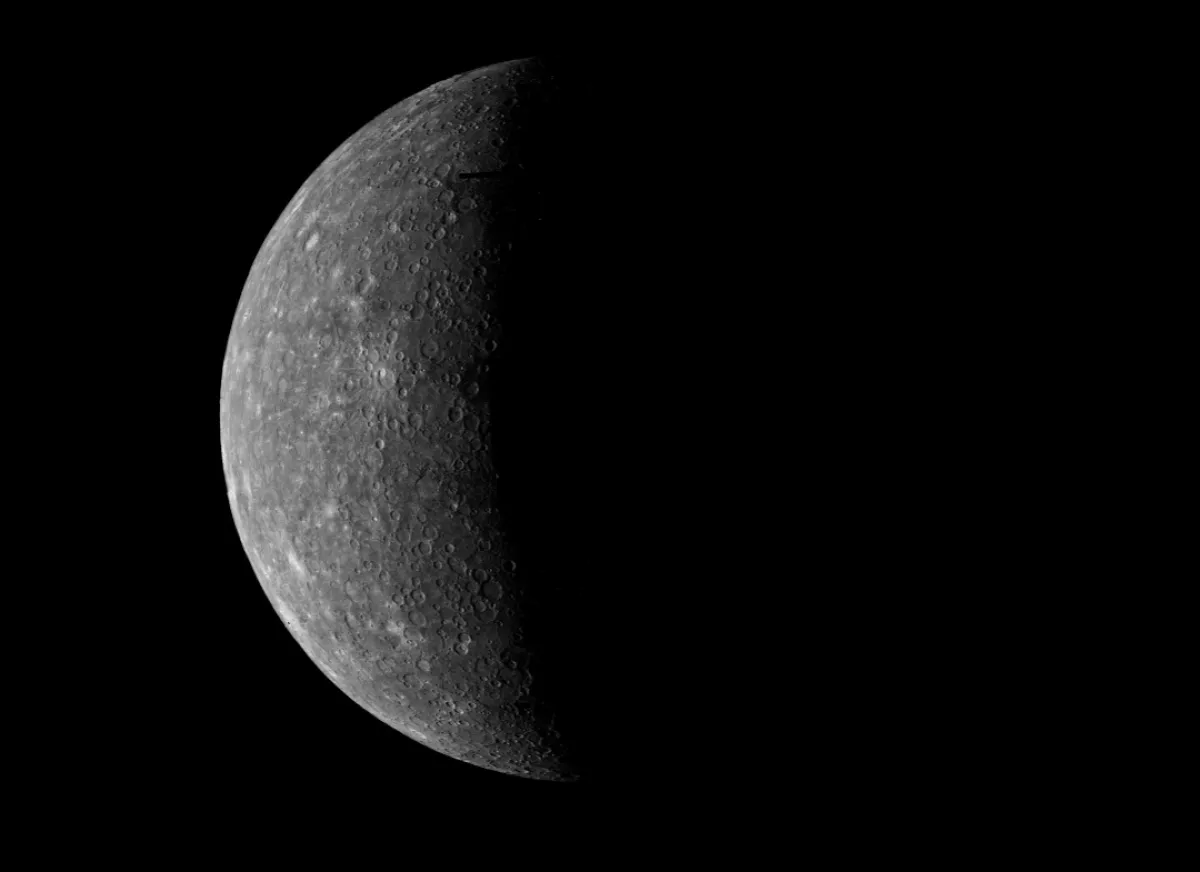  عطارد يصل أقصى استطالة له مع الشمس بعد غد الجمعة. الصورة من موقع unsplash by NASA