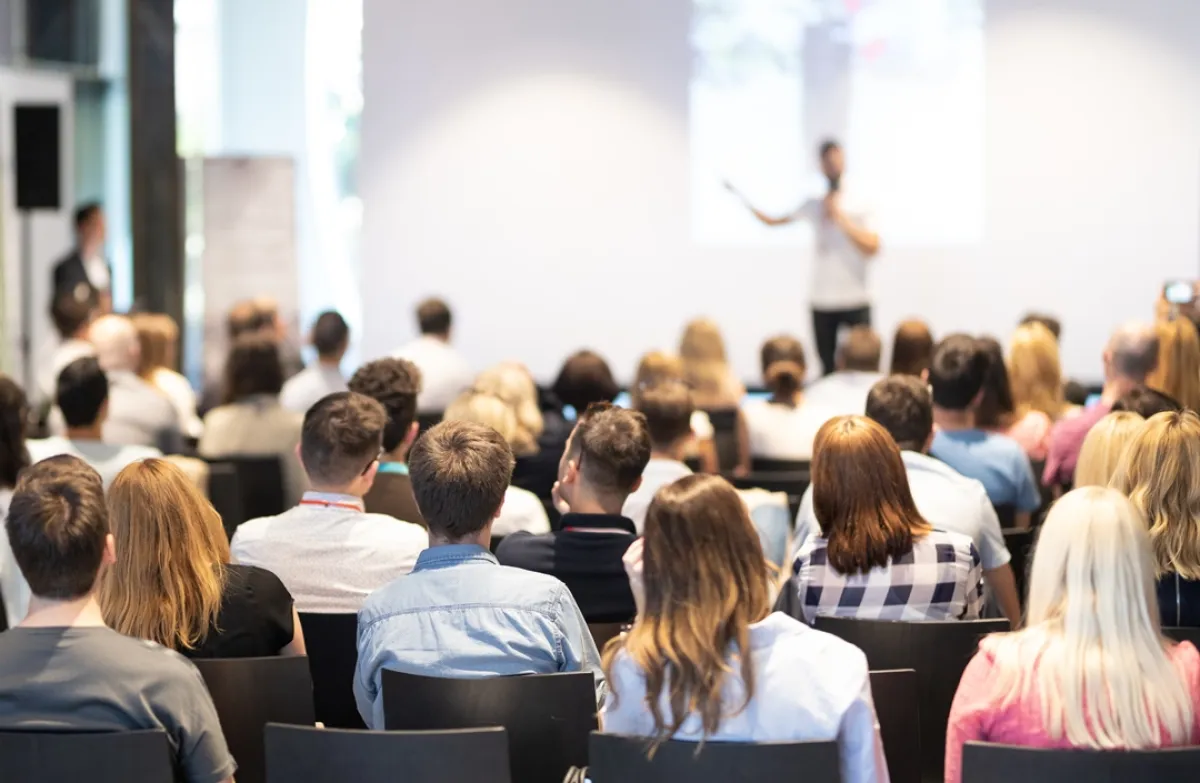 أنواع المؤتمرات العلمية