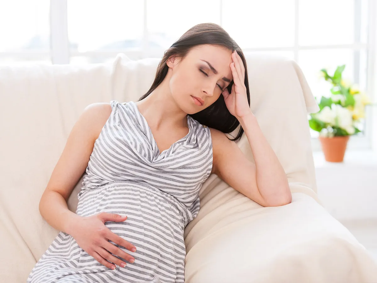 صورة لحامل تشعر بالدوخة