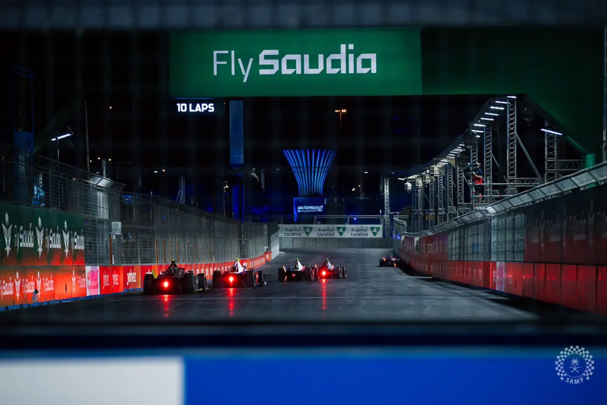  رياضة السيارات