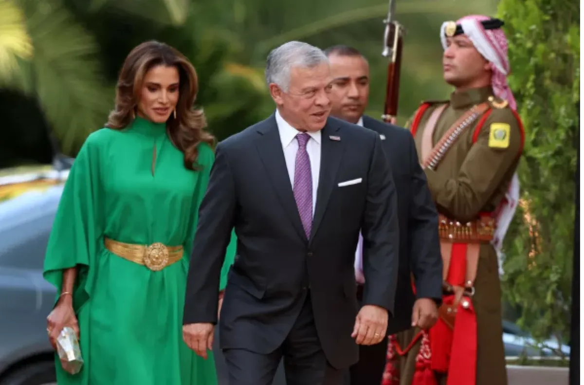 الملكة رانيا والملك عبد الله الثاني في قصر الرغداء بعمان King Abdullah II and Queen Rania at the Raghdan Royal Palace in Am -( مصدر الصورة: Khalil MAZRAAWI / AFP)