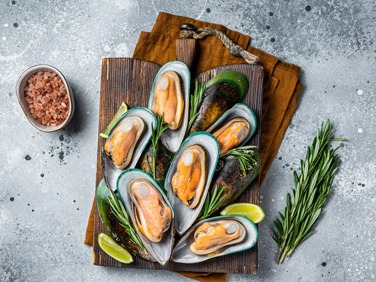  بلح البحر من المأكولات البحرية المفيدة لصحة العظام وتعزيز المناعة وفق طبيبة 