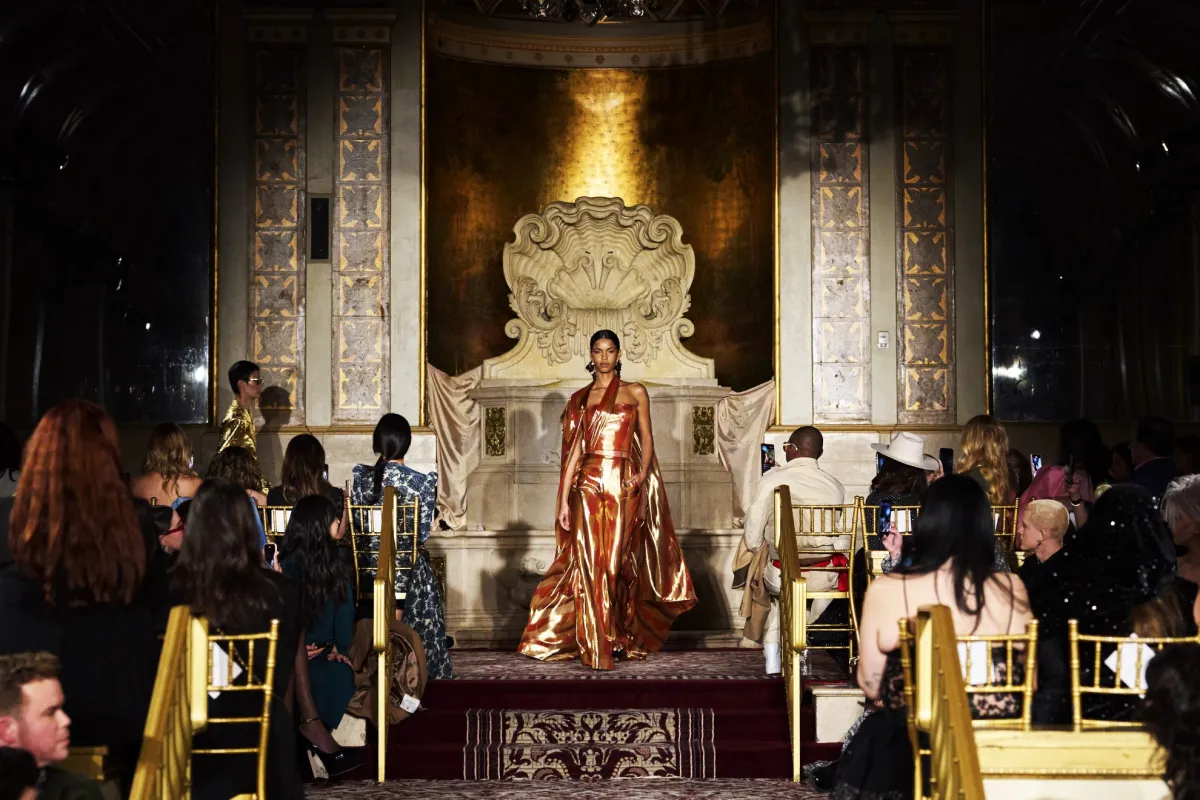 عرض كريستيان سيريانو - الصورة من Launchmetrics/Spotlight ©