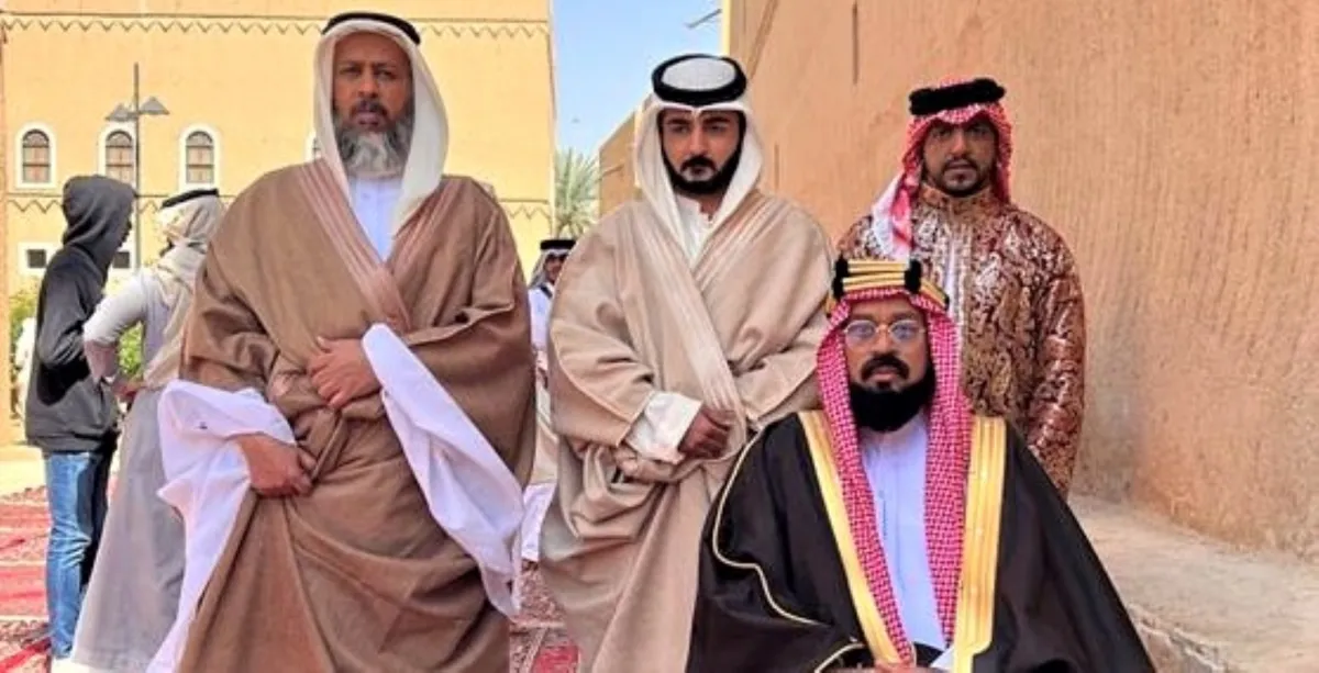 طاهر بخش -الصورة من  المصدر