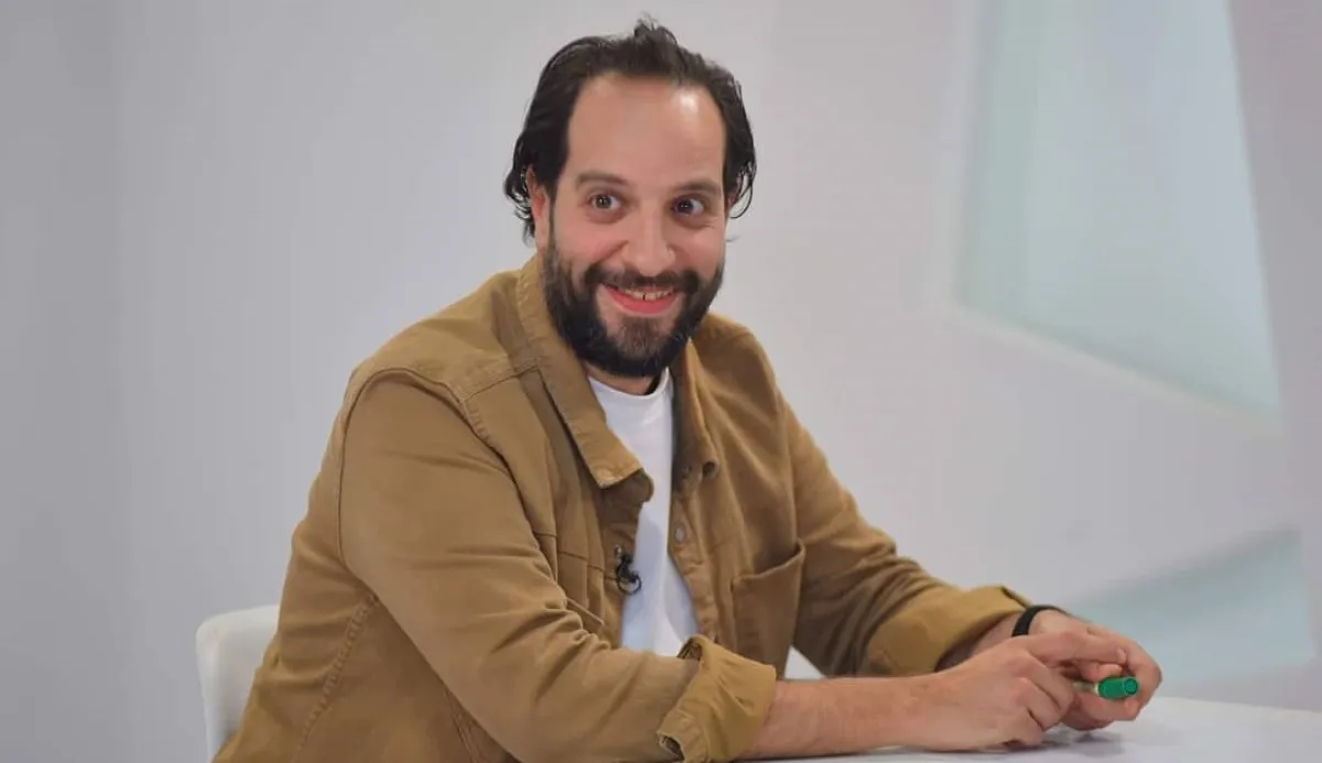 الفنان أحمد أمين