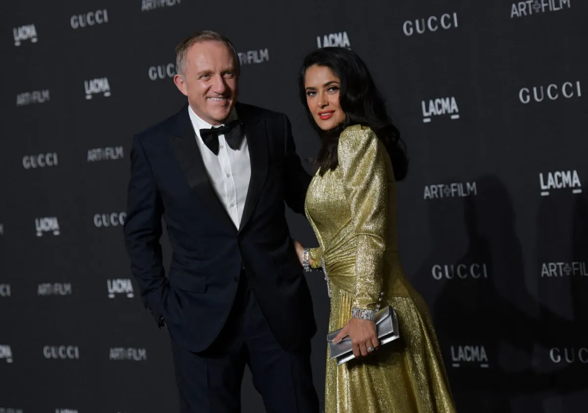 سلمى حايك بينولت وزوجها فرانسوا هنري بينولت في لوس أنجلوس (Salma Hayek Pinault and husband Francois-Henri Pinault in Los Angeles). مصدر الصورة:  California Chris Delmas / AFP