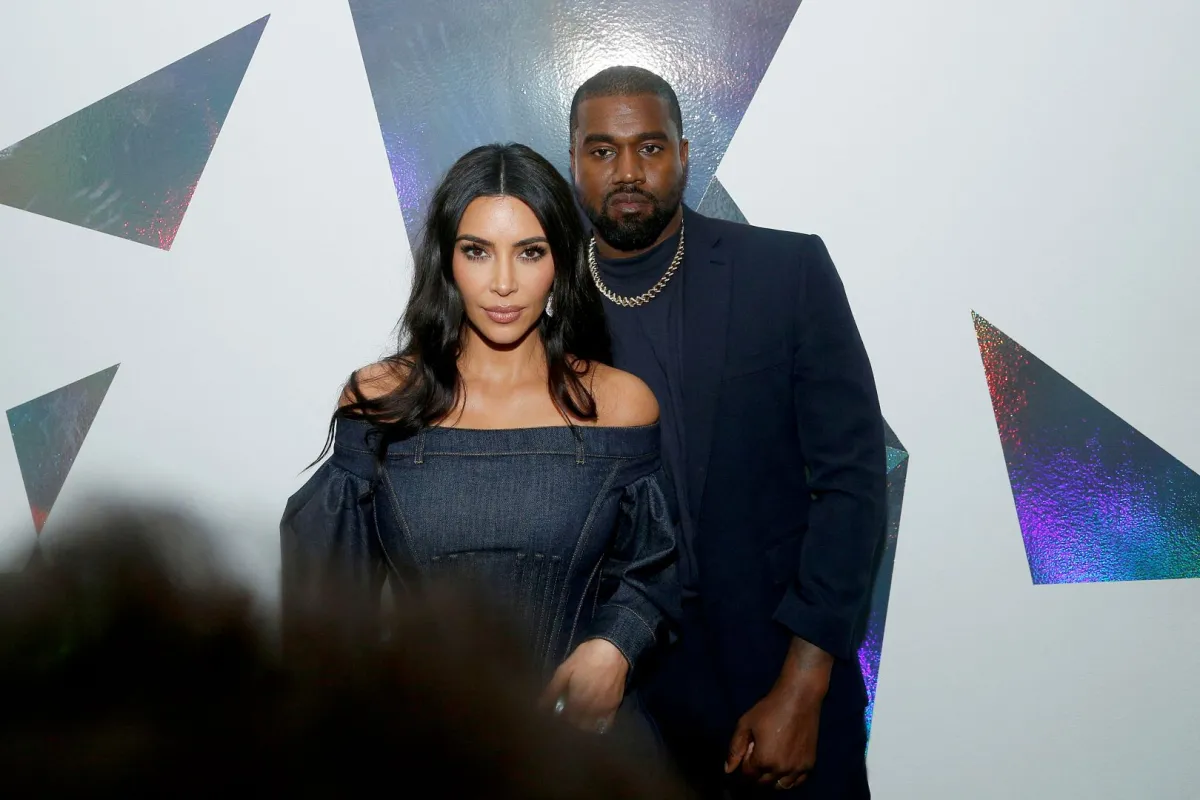 كيم كارداشيان وكاني ويست في نيويورك (Kim Kardashian and Kanye West in New York City). مصدر الصورة: Lars Niki/Getty Images for WSJ. Magazine Innovators Awards /AFP