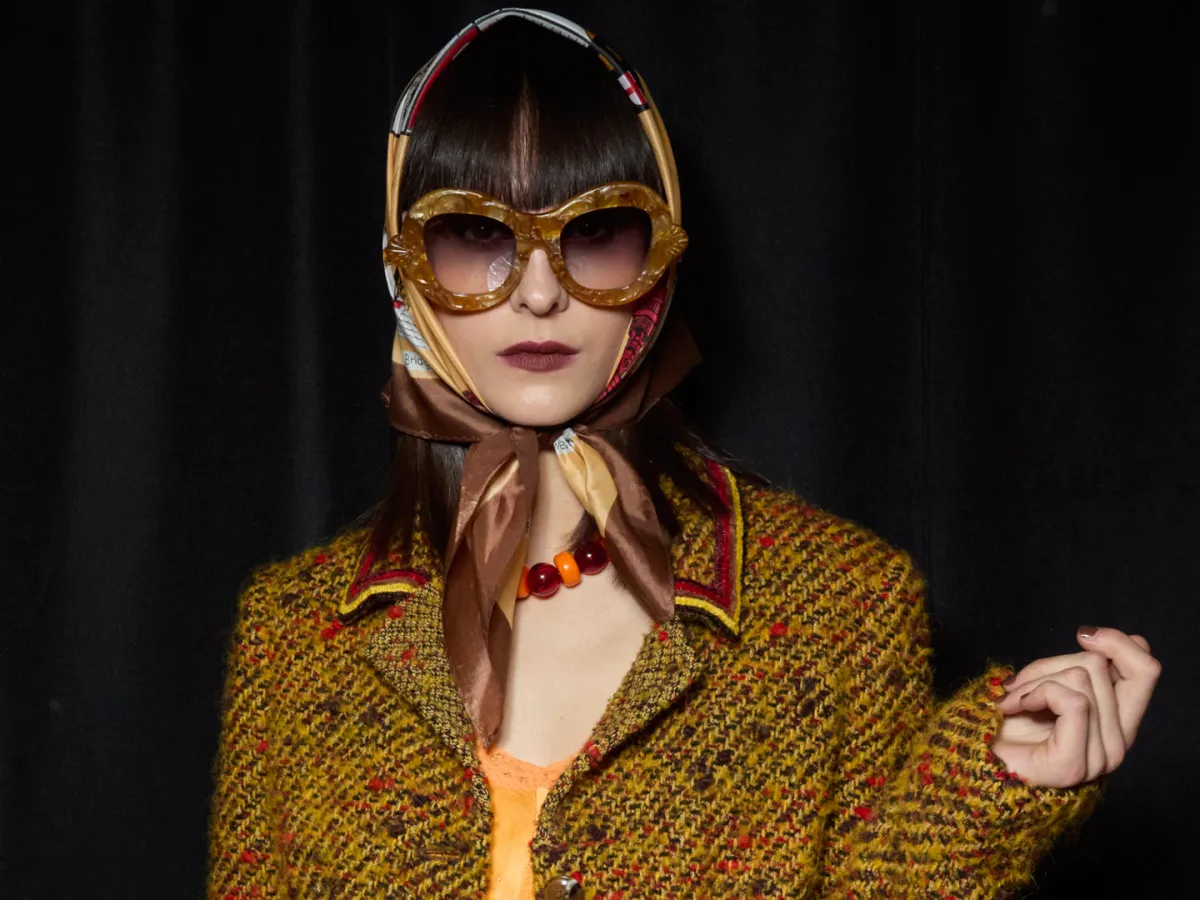 سكارف من ماركة Anna Sui -الصورة من Launchmetrics/Spotlight ©