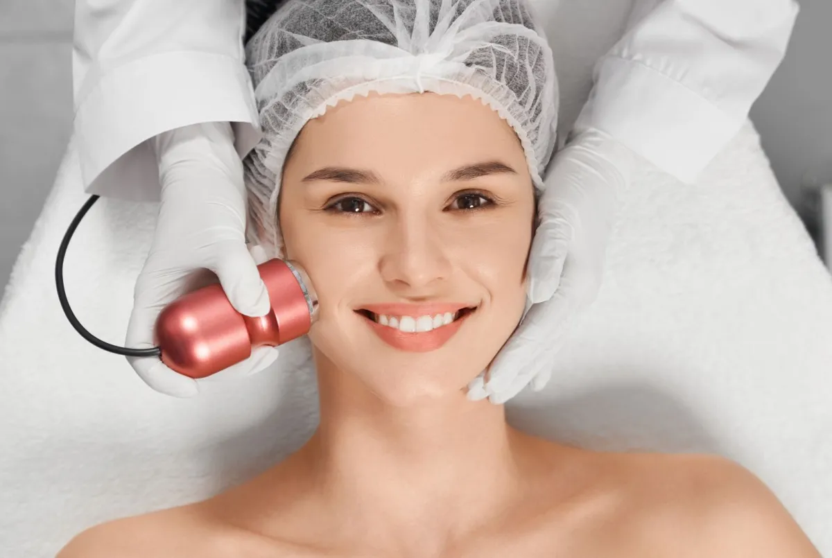  فوائد ليزر كيو سويتش للوجه