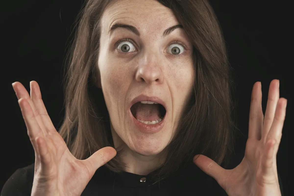 قد ينتج عن نوبات الهلع الشعور بتسارع ضربات القلب