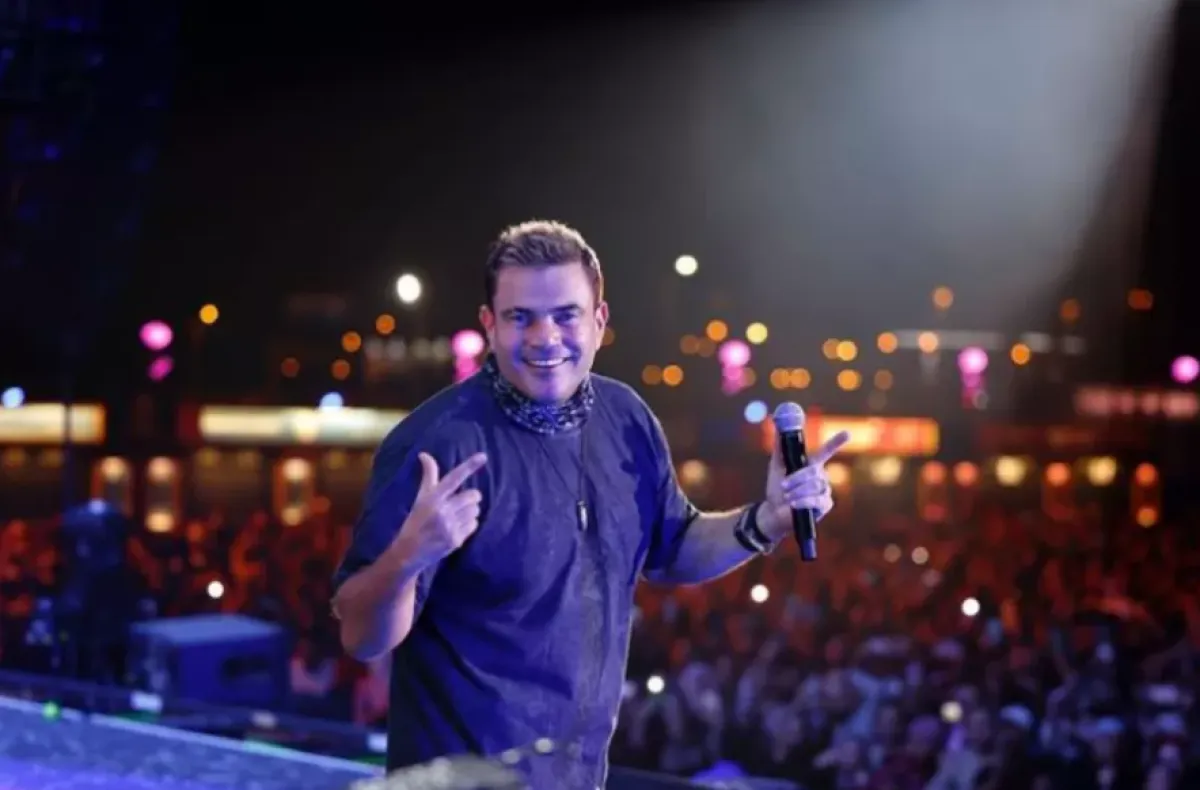 عمرو دياب الصورة من حسابه على انستغرام