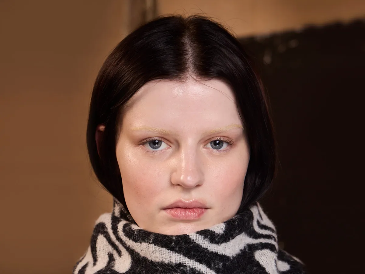 صيحة المكياج المشرق وطريقة وضعه كالمحترفين