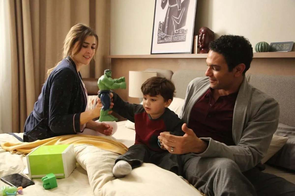 كواليس مسلسل "بدون سابق إنذار" - الصورة من المركز الإعلامي للفنانة عائشة بن أحمد