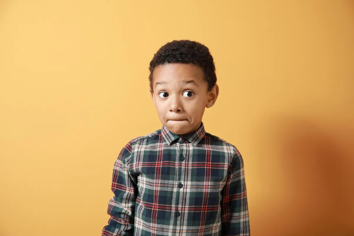 صورة لطفل كثير الحركة