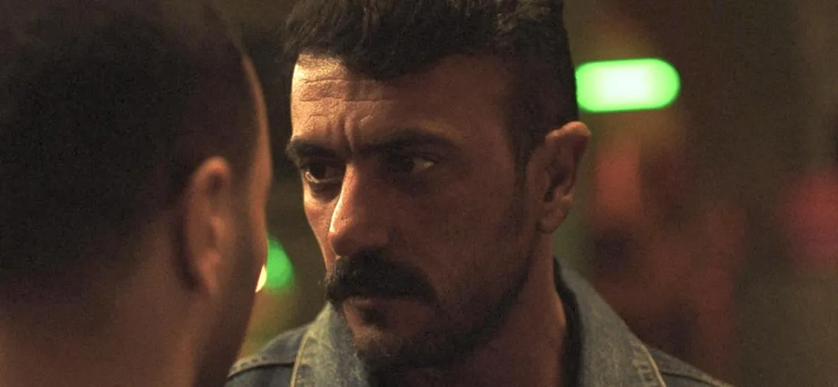 أحمد العوضي من كواليس تصوير مسلسل حق عرب في رمضان 2024.. مصدر الصورة: صفحته الرسمية على فيسبوك