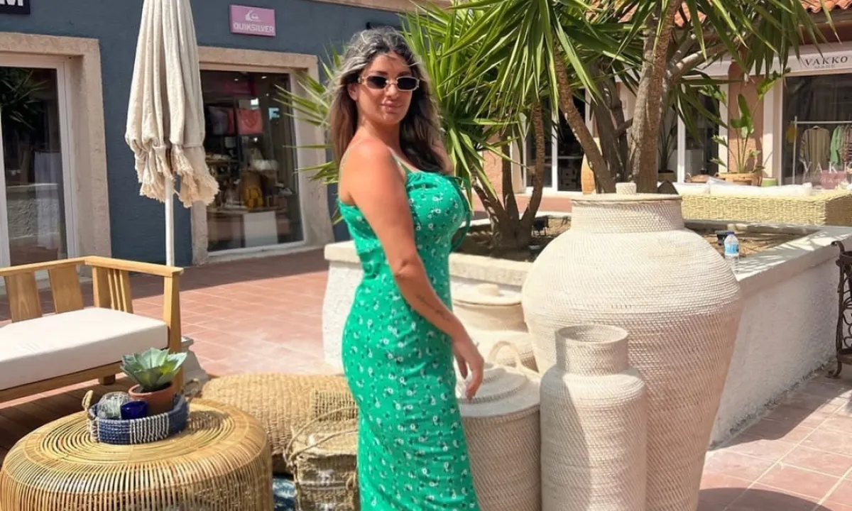 شنتال شلهوب 