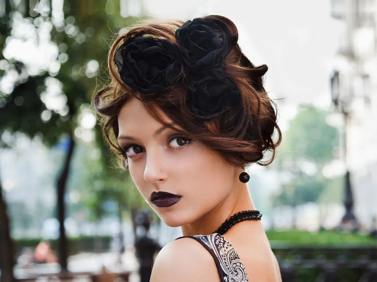 أجمل تسريحات الشعر الطويل للمناسبات