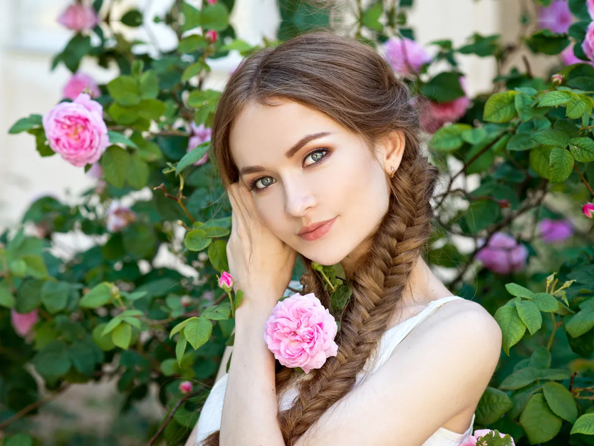 علامات الجمال عند الفتاة