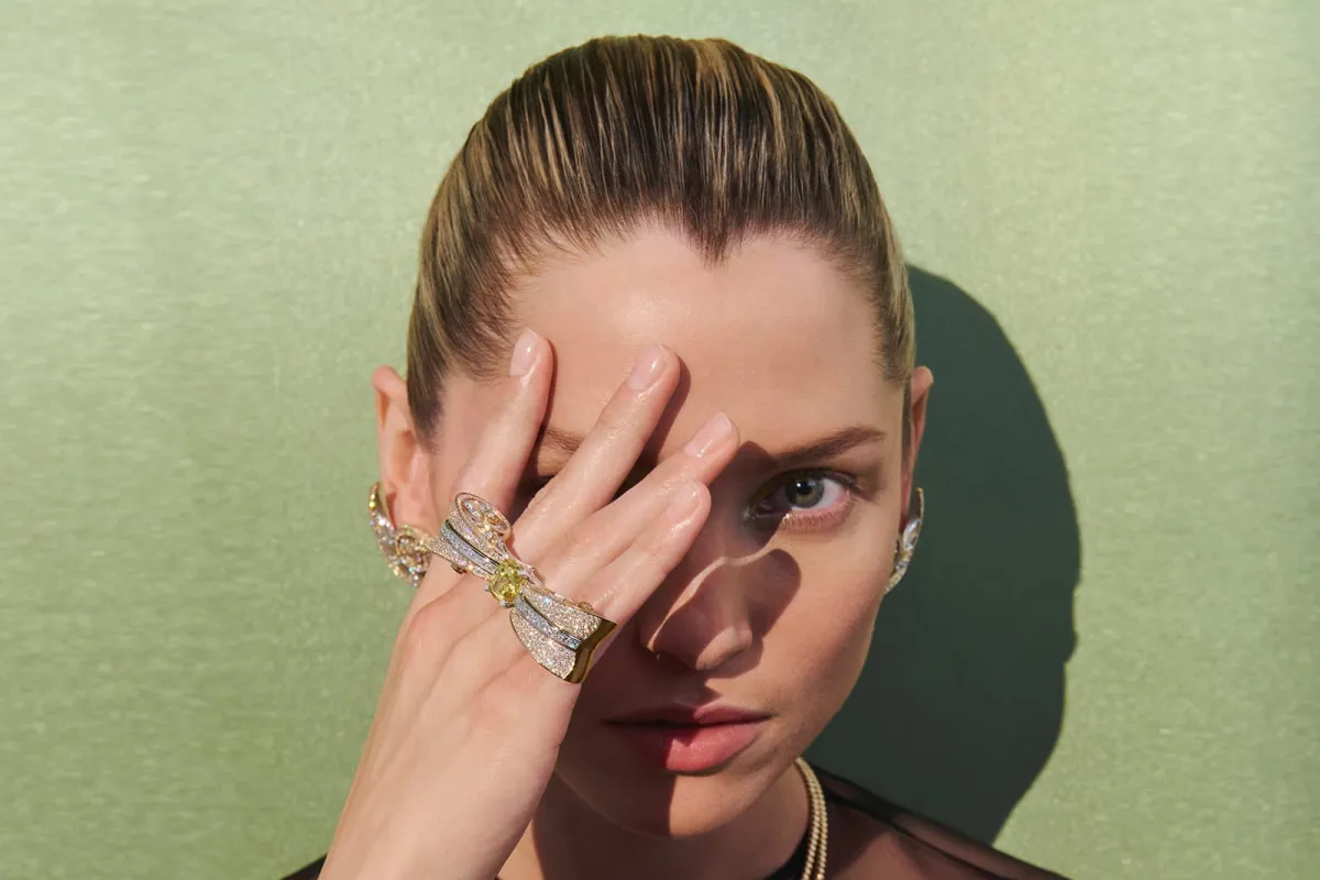 مجوهرات من دي بيرز De Beers - مصدر الصورة مكتب العلاقات العامة للعلامة 