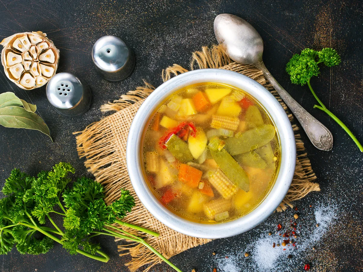 تزيد شوربة الخضار من حيوية ونشاط لاعبي كمال الأجسام