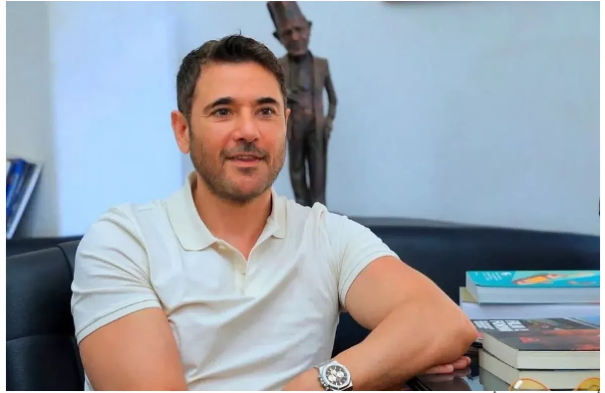 أحمد عز- الصورة من إدارة أعماله