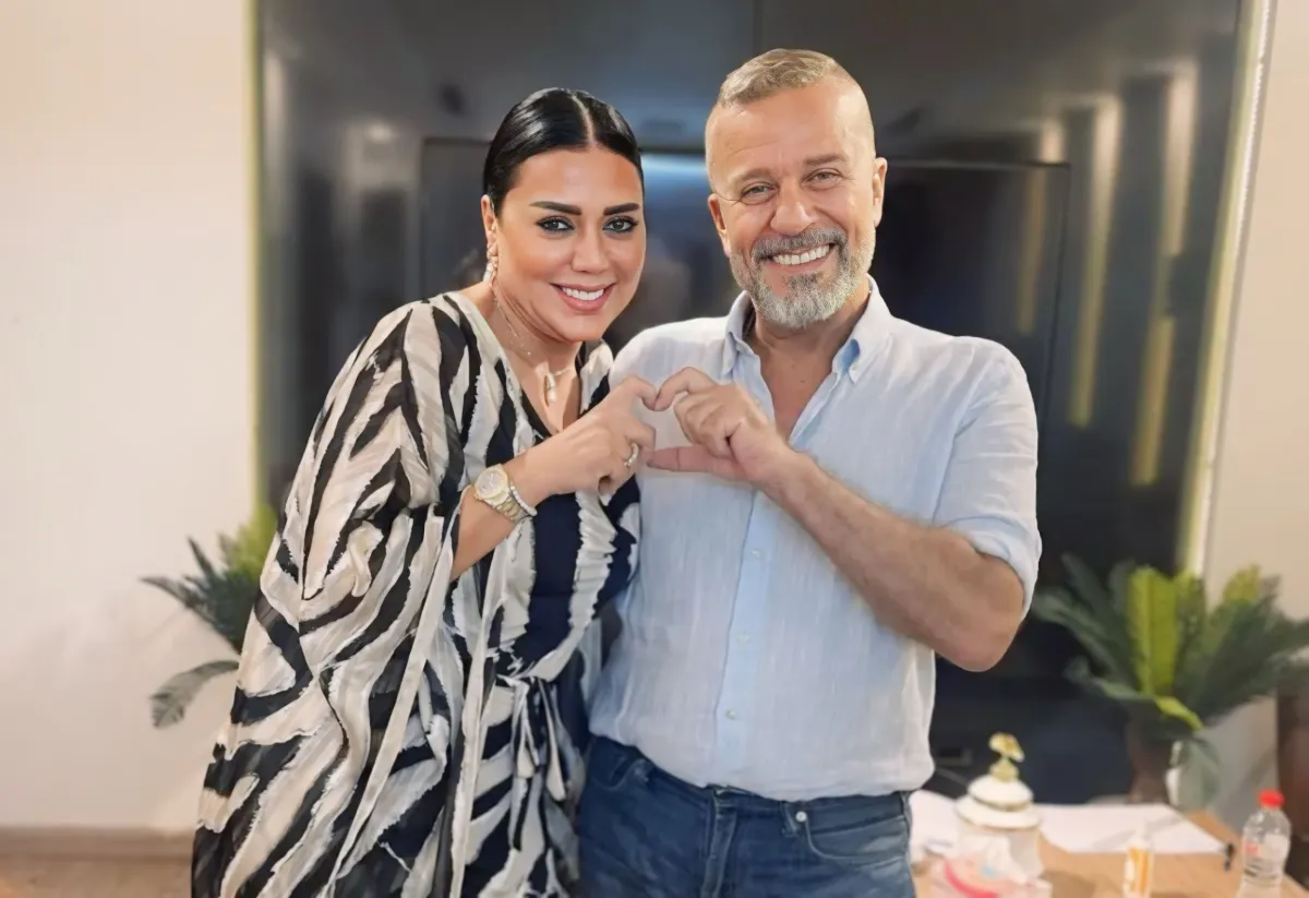 شريف منير ورانيا يوسف - الصورة من الحساب الرسمي للفنانة رانيا يوسف على "إنستغرام"