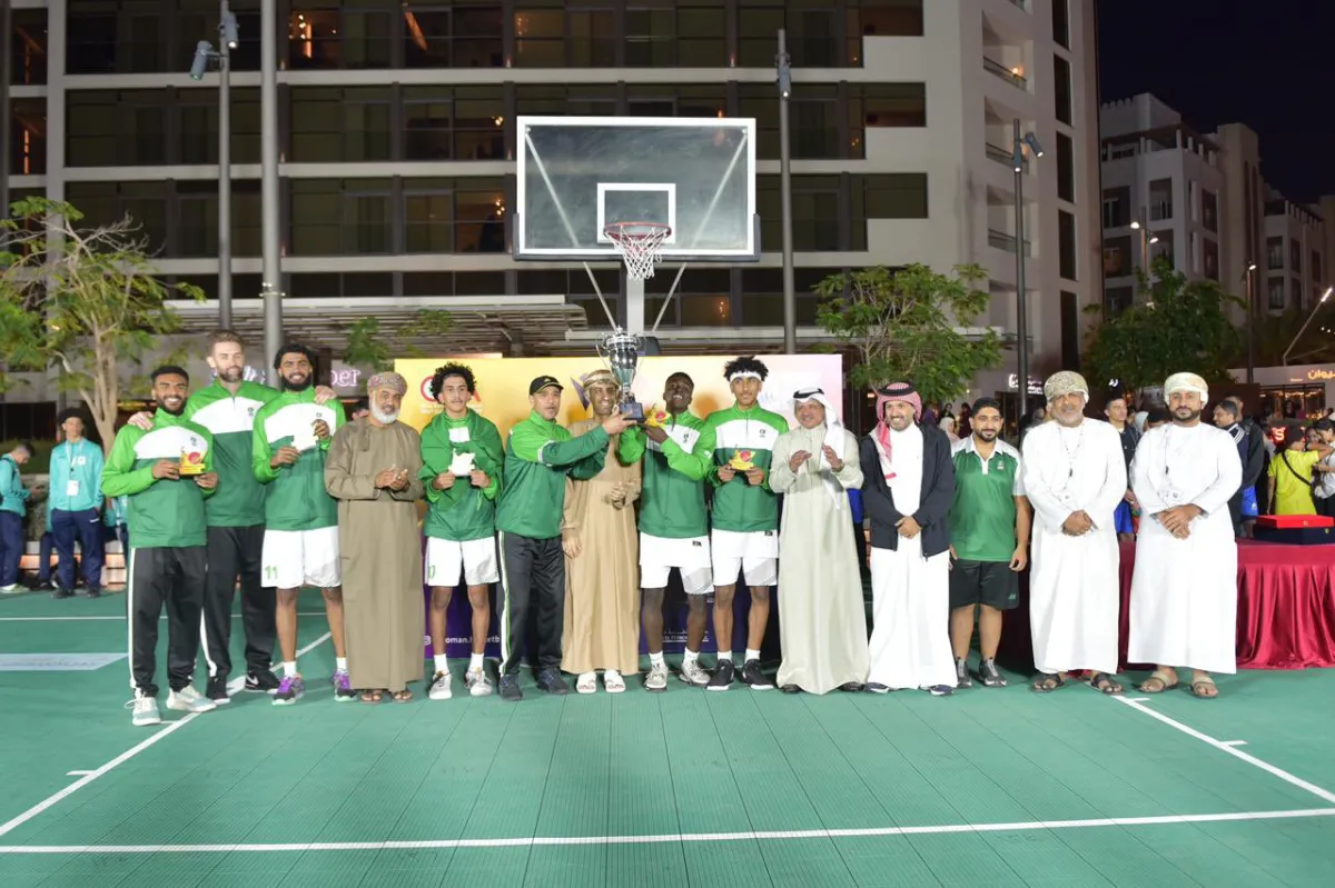 المنتخب السعودي يحقق كأس بطولة الخليج لثلاثيات كرة السلة للشباب 