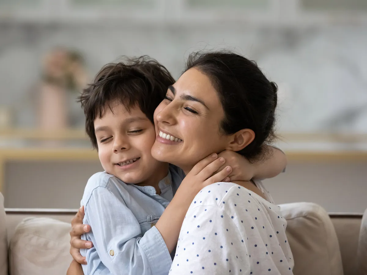 العطاء يشجّع الأطفال على تقدير ما لديهم والامتنان لامتيازاتهم