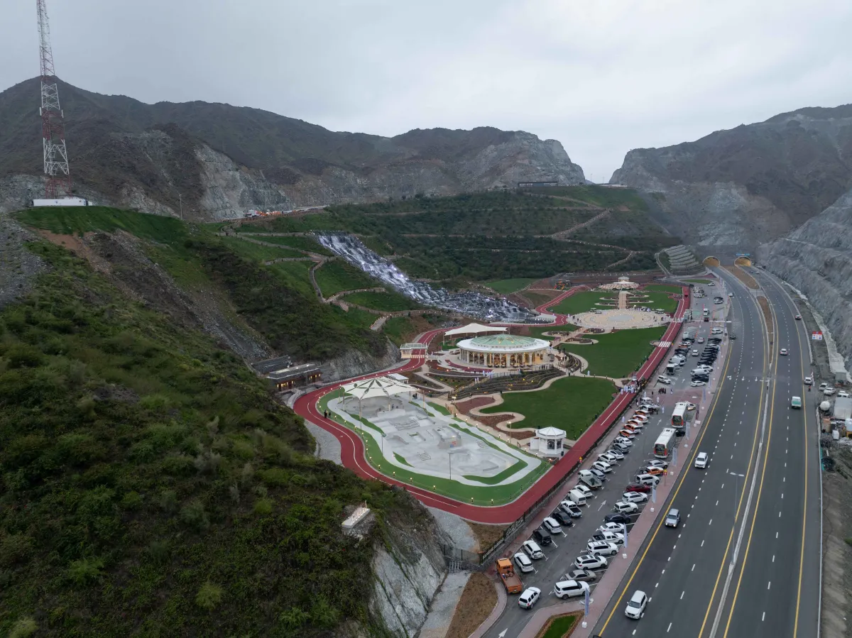 افتتاح  الحدائق المعلقة في كلباء. الصورة من wam