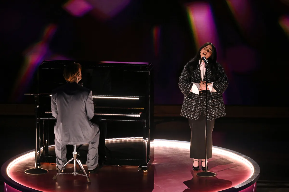 بيلي ايليش Billie Elish في حفل الاوسكار (مصدر الصورة: Patrick T. Fallon/AFP)