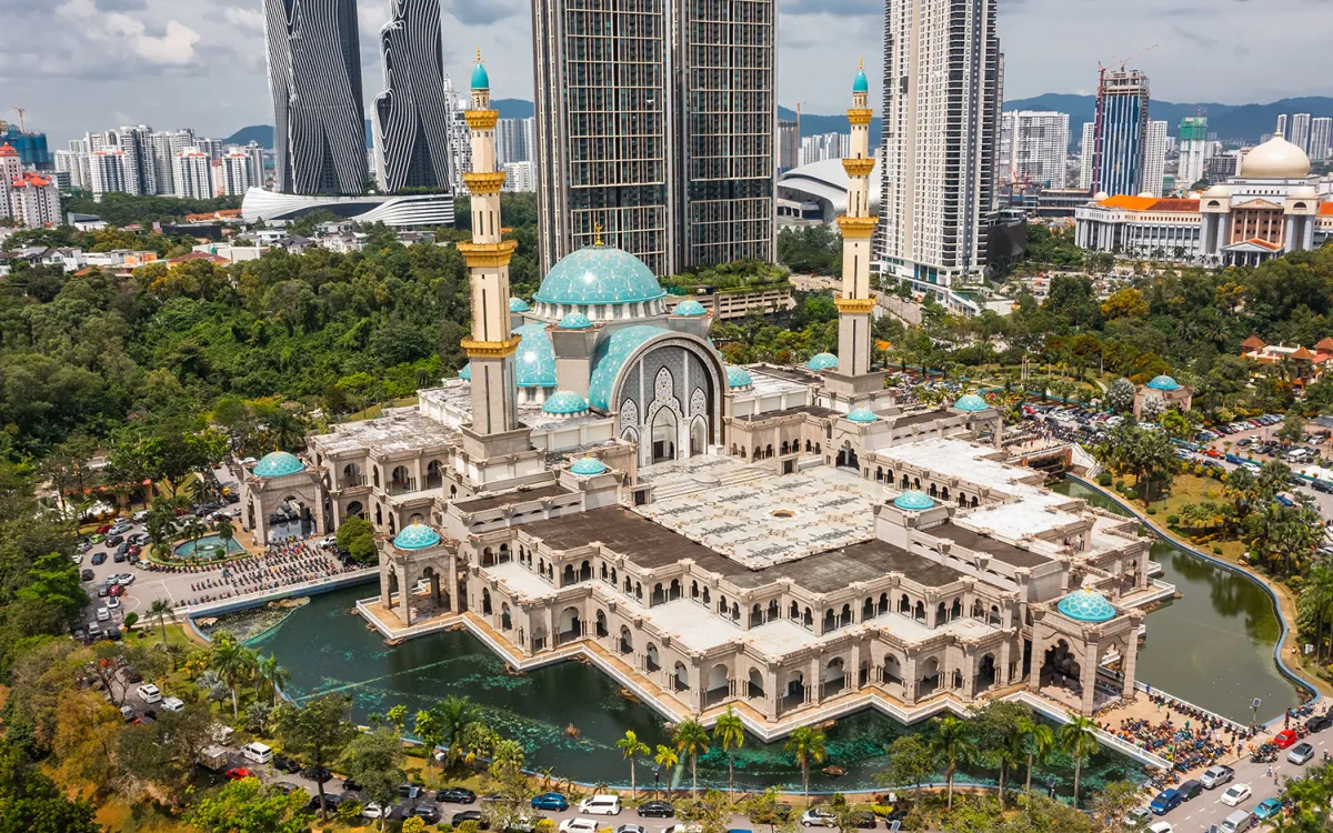 إطلالة على مسجد ولاية برسكوتوان