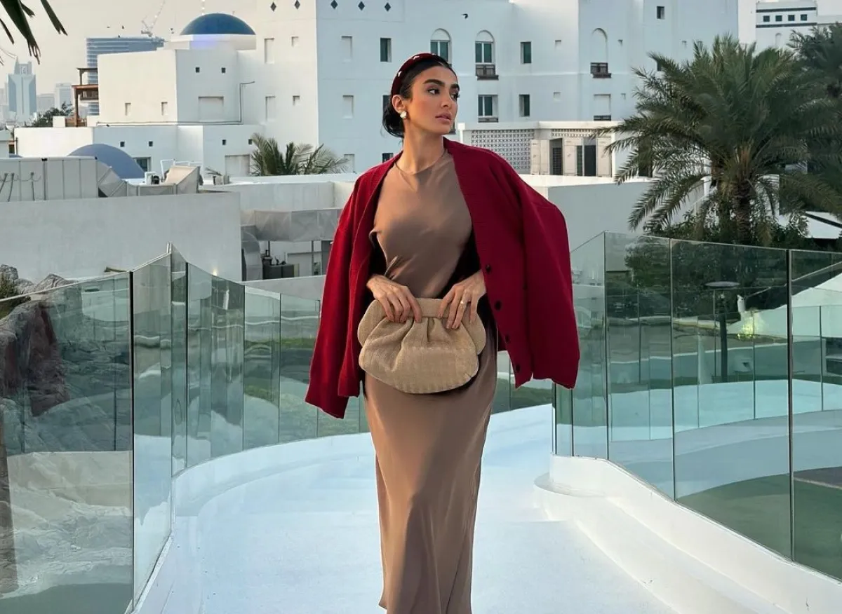 رؤى الموالي- الصورة من حسابها على انستغرام