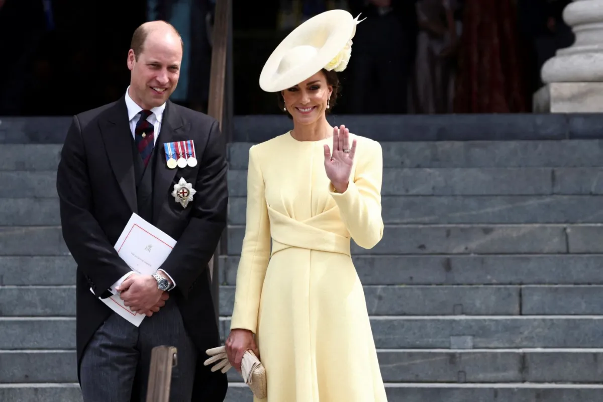 كيت ميدلتون والأمير ويليام في كاتدرائية القديس بولس في لندن(Prince William and Catherine at Saint Paul's Cathedral in London). مصدر الصورة: HENRY NICHOLLS / POOL / AFP