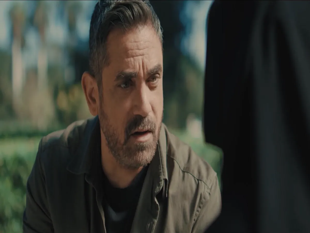 أمير كرارة- الصورة من شاشة عرض مسلسل بيت الرفاعي