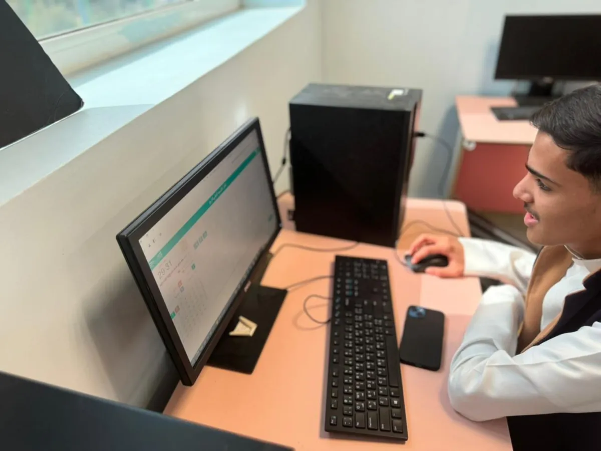 100 طالب وطالبة يتأهلون للمرحلة النهائية للأولمبياد 