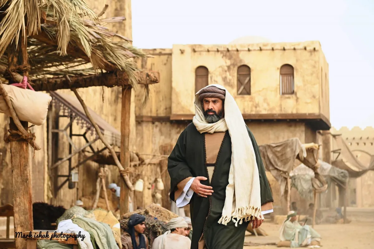 كريم عبد العزيز من مسلسل "الحشاشين"- الصورة من المركز الإعلامي للشركة المتحدة للخدمات الإعلامية